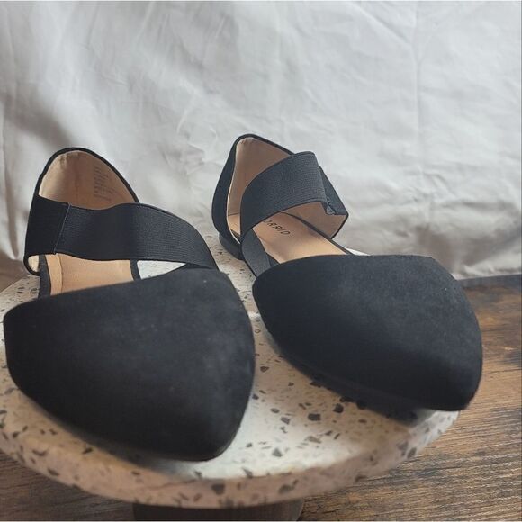 TORRID Strapy Flats - Picture 2 of 7